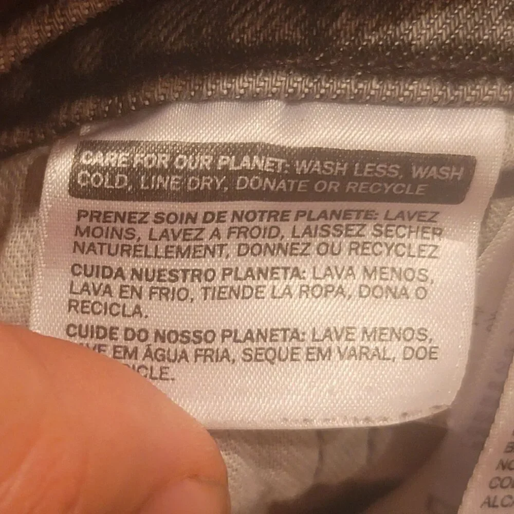 Levis there some